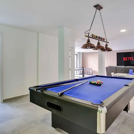 Gaudi * Caleta De Fuste